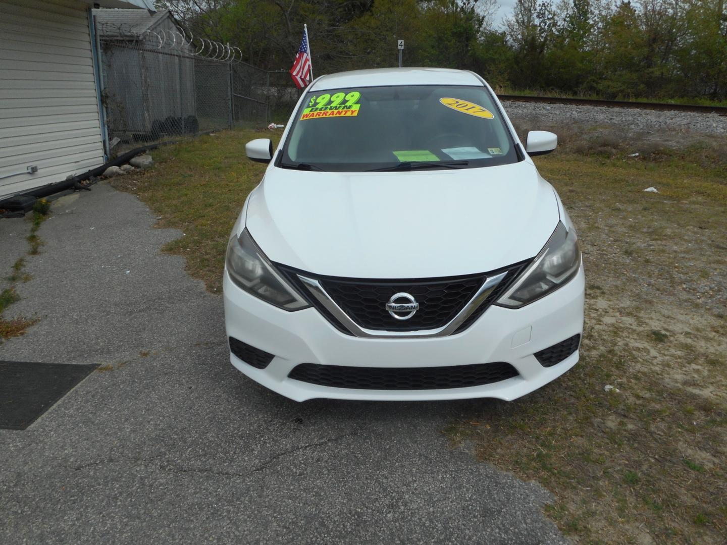 2017 White Nissan Sentra S 6MT (3N1AB7AP9HY) with an 1.8L L4 SFI DOHC 16V engine, 6M transmission, located at 2553 Airline Blvd, Portsmouth, VA, 23701, (757) 488-8331, 36.813889, -76.357597 - Down Payment: $999 Weekly Payment: $110 APR: 23.9% Repayment Terms: 42 Months ***CALL ELIZABETH SMITH - DIRECTOR OF MARKETING @ 757-488-8331 TO SCHEDULE YOUR APPOINTMENT TODAY AND GET PRE-APPROVED RIGHT OVER THE PHONE*** - Photo#2